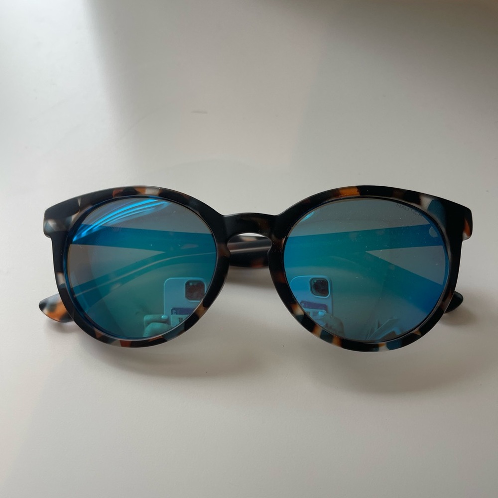 Nautica Polarized Round Sunglasses, Tortoise Shell and Blue Lenses